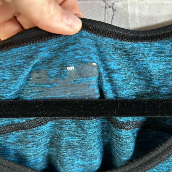 🔵⚫ Under Armour Men’s Tank Top - Blue with Black Trim - Size XL - Picture 3 of 5